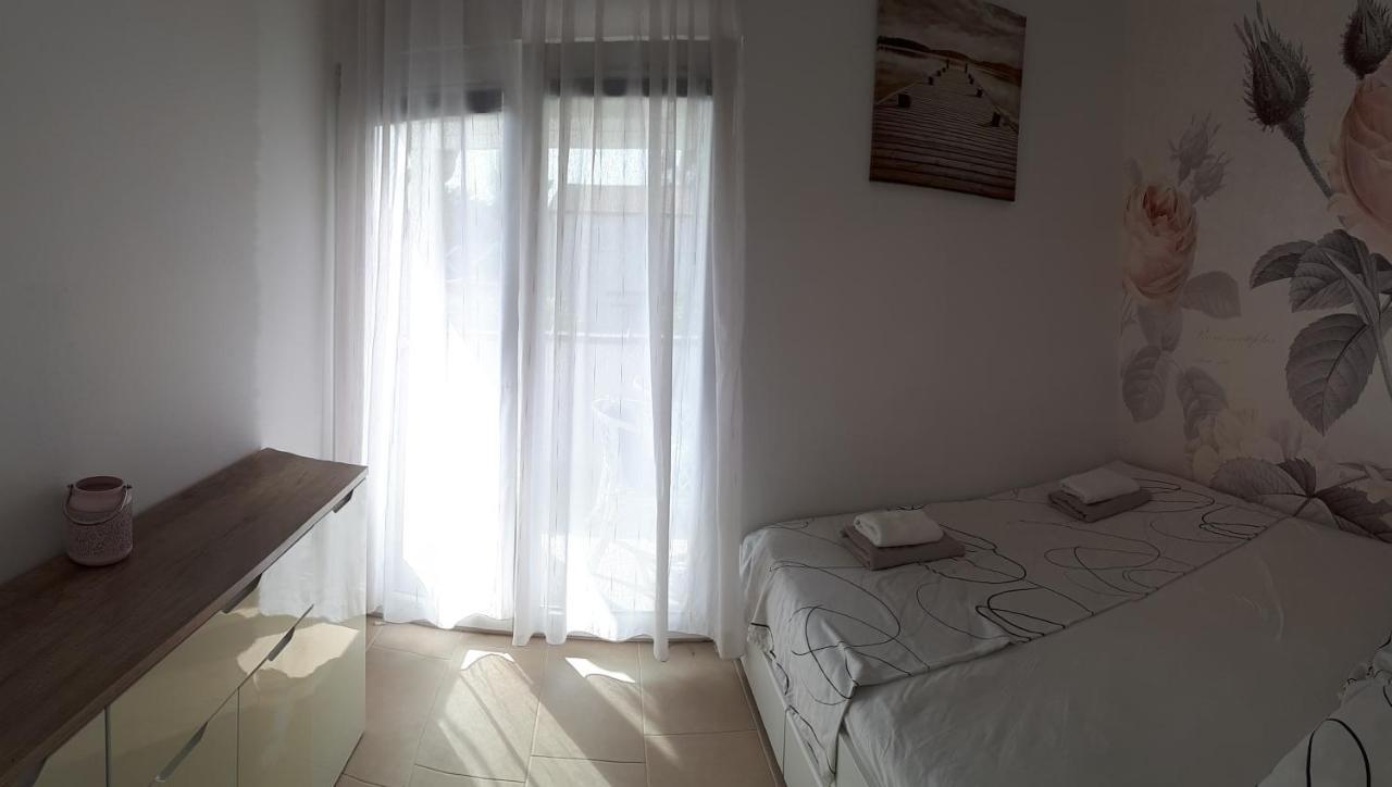 Apartman Raus Sabunike Privlaka  Extérieur photo